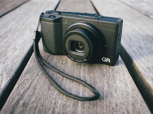 Review: Ricoh GR II, a Luxury Compact Fixed-Lens Camera